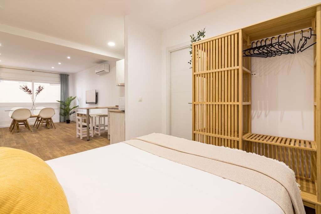 Malagueta Apartments Малага Екстер'єр фото